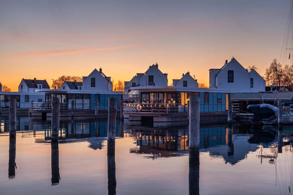 Floatinghouses Peenemuende מראה חיצוני תמונה