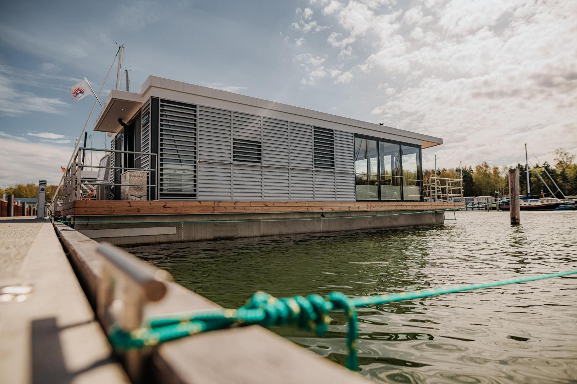 Floatinghouses Peenemuende מראה חיצוני תמונה